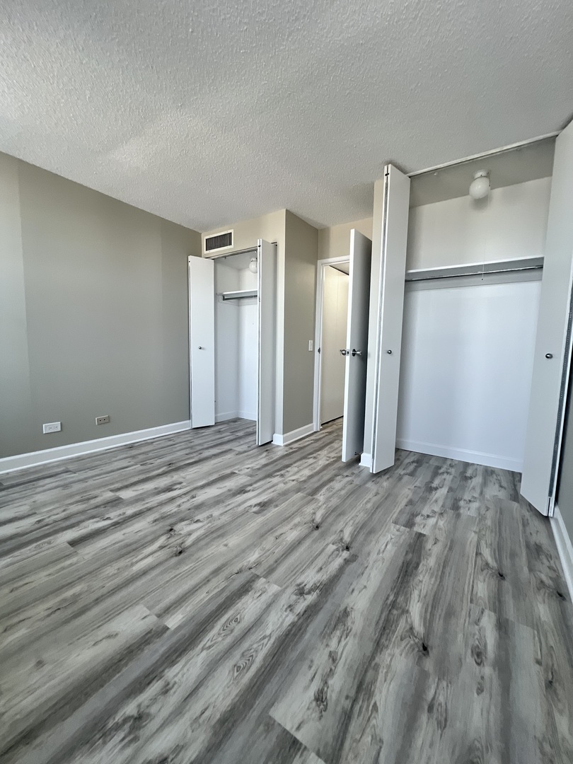 3660 N Lake Shore Drive 2513 Property Photo 26