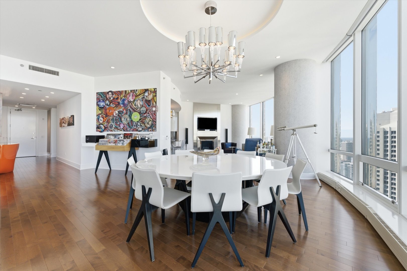 401 N Wabash Avenue 29ab Property Photo 4