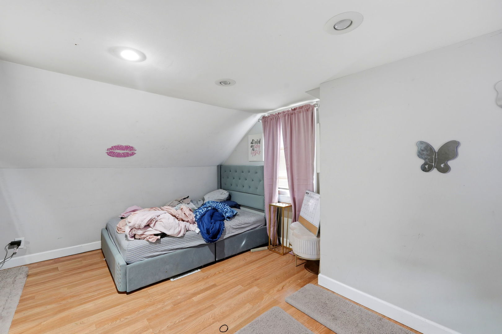 3857 217th Street Property Photo 8