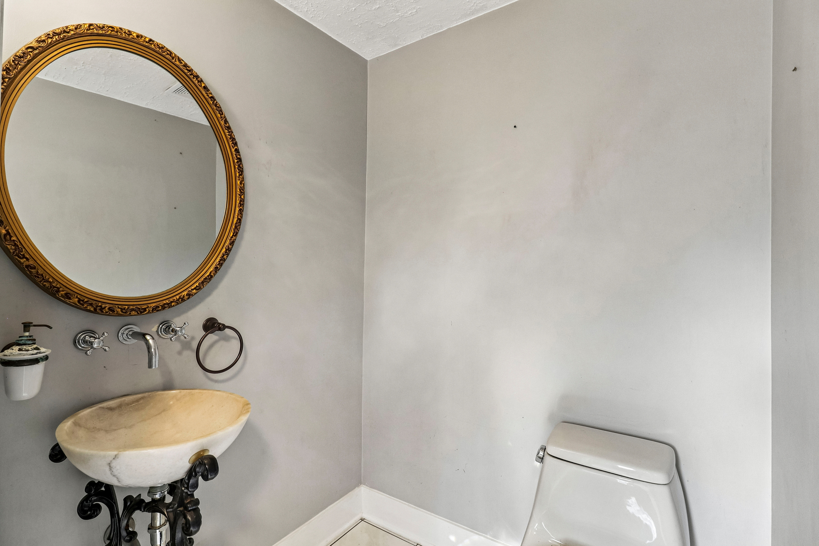 702 Buffalo Circle Property Photo 14