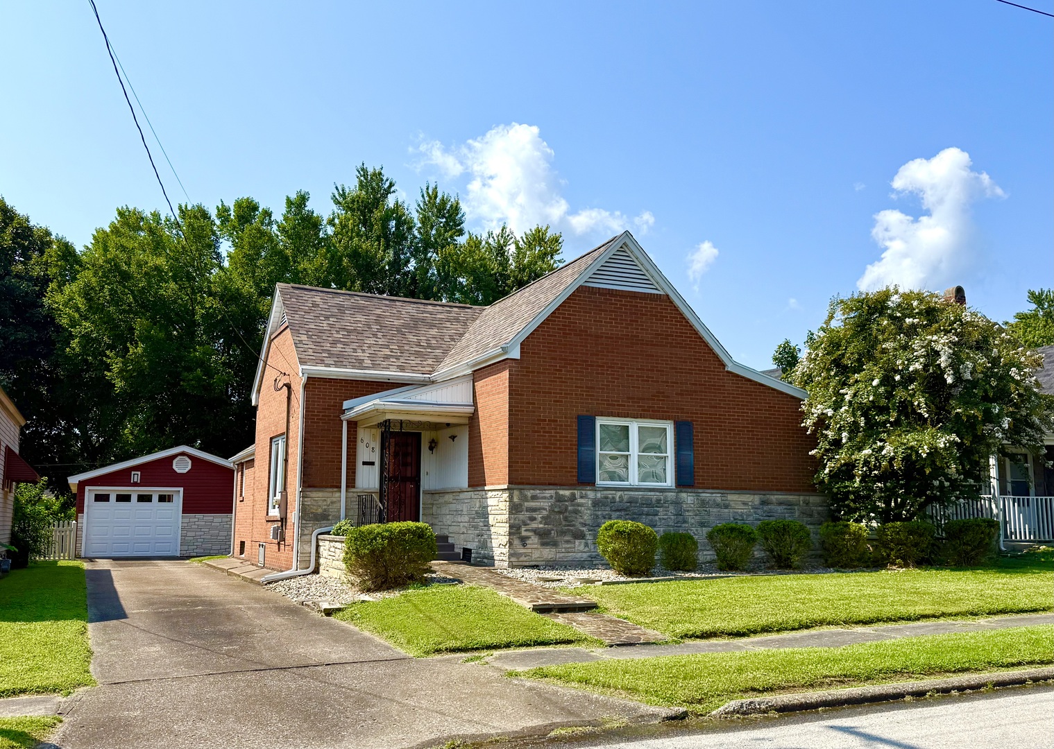 12710292 Property Photo 23