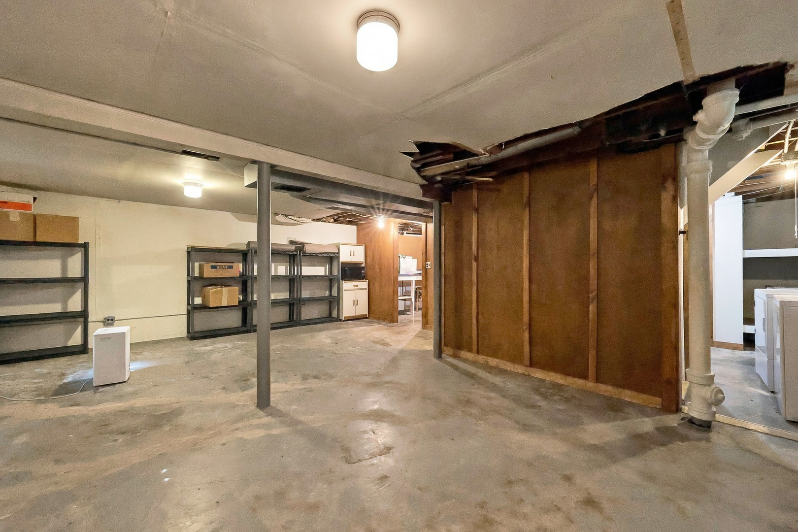 677 Clark Street Property Photo 23