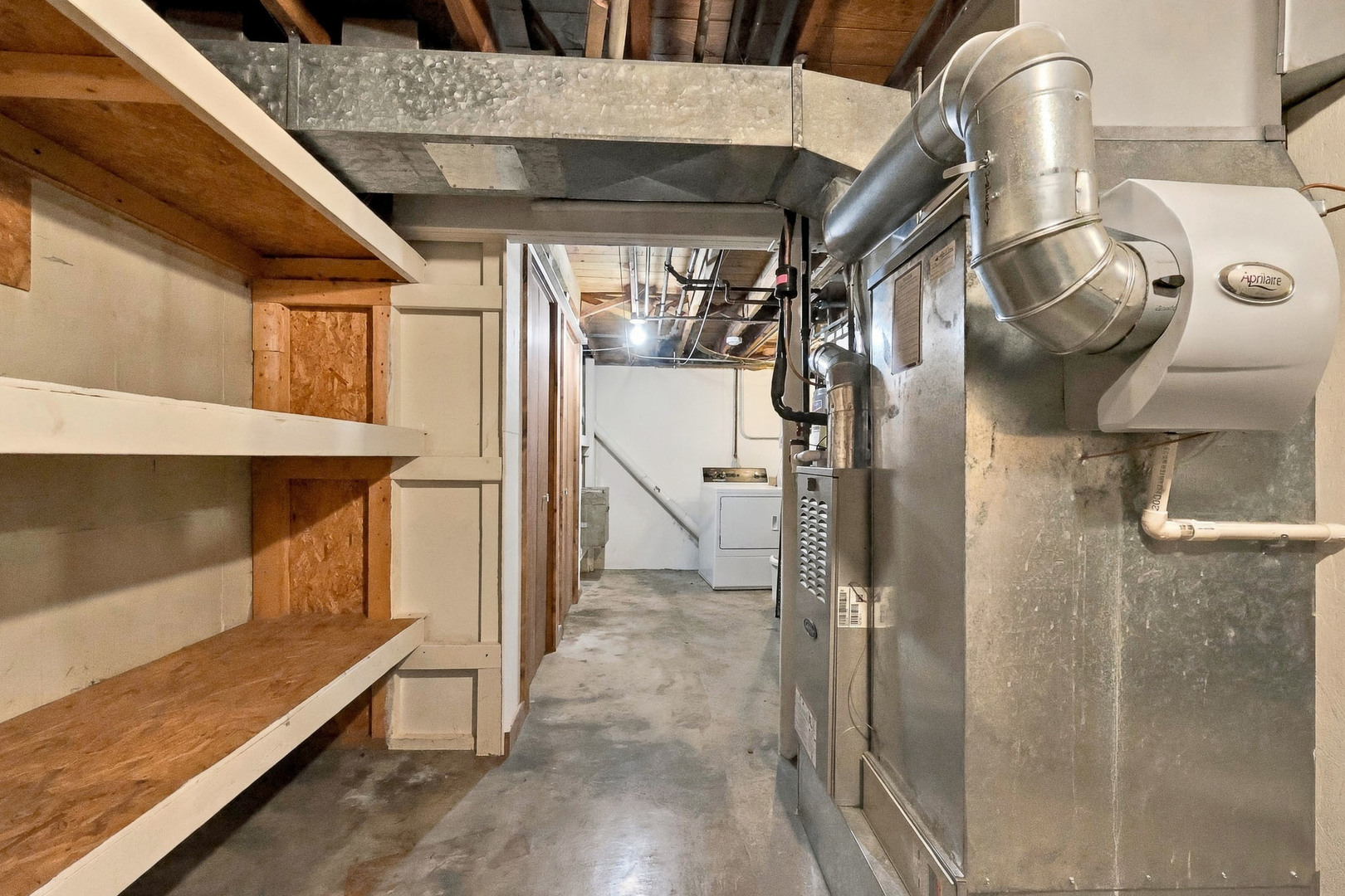 677 Clark Street Property Photo 25