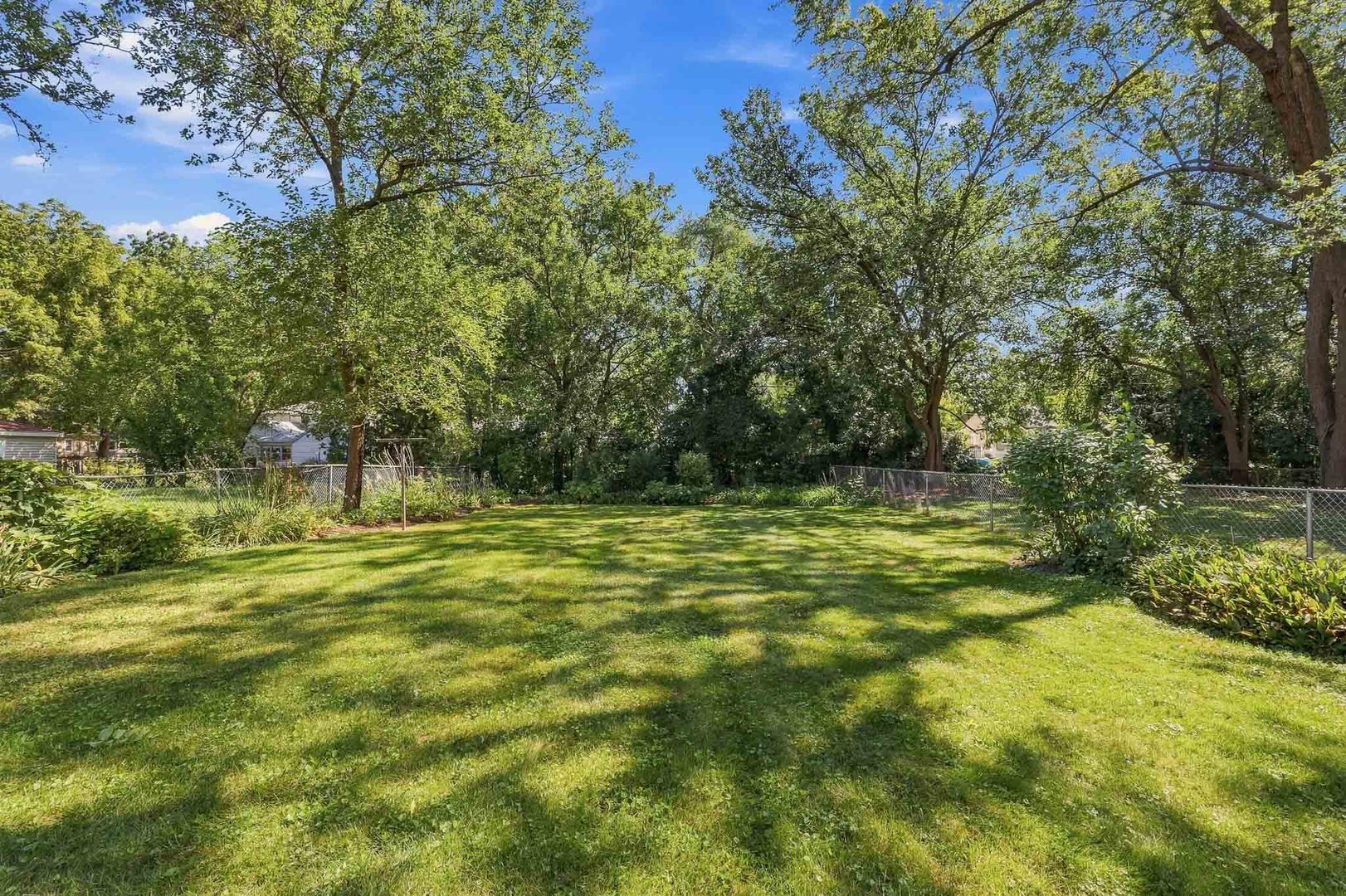 677 Clark Street Property Photo 34