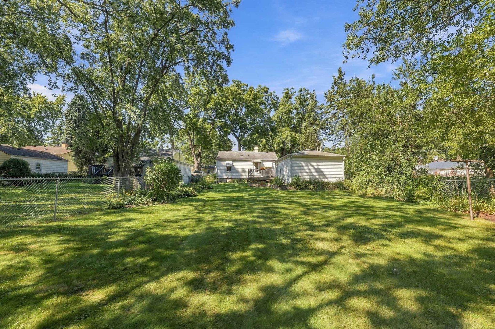 677 Clark Street Property Photo 35