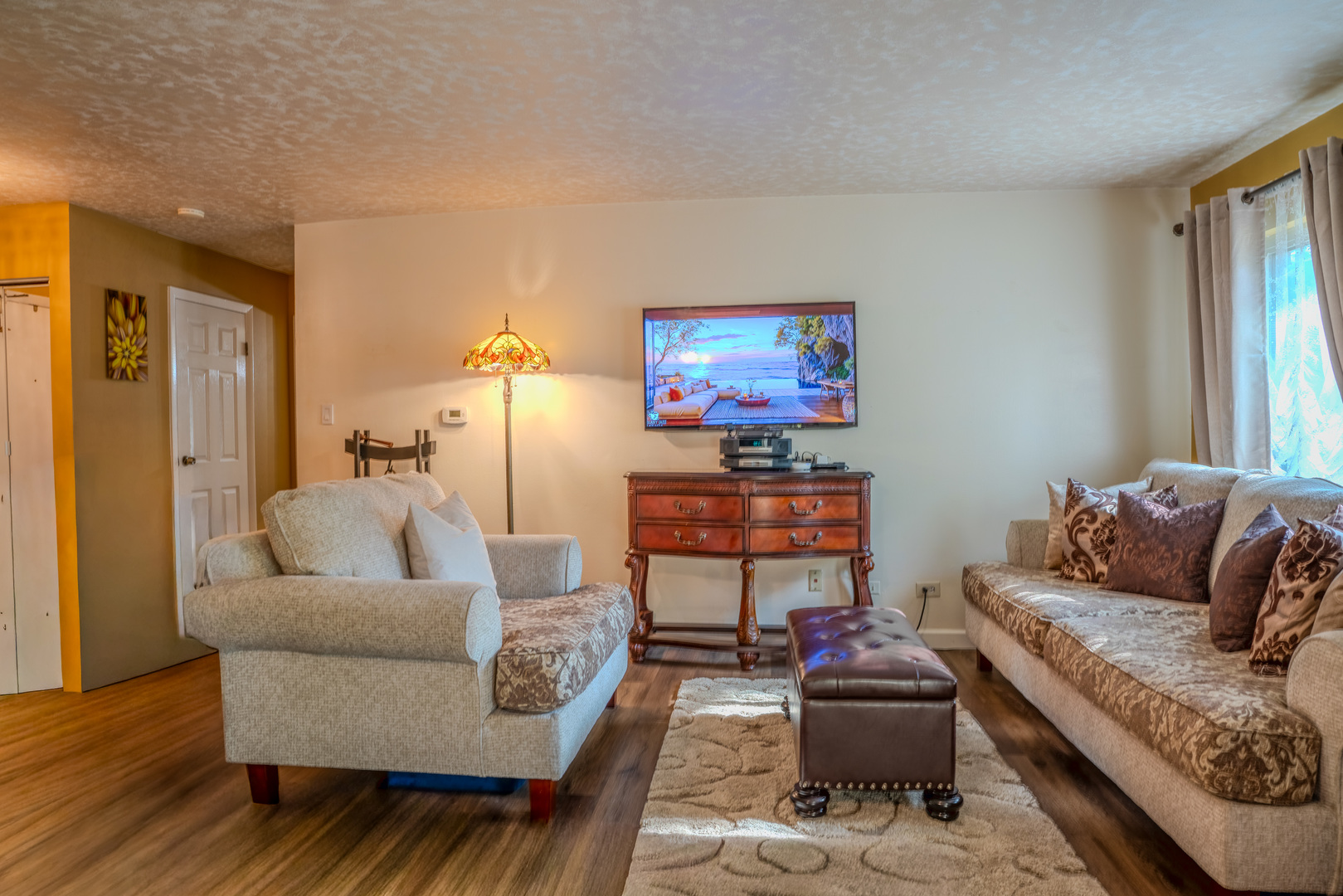 420 S Home Avenue 109n Property Photo 9