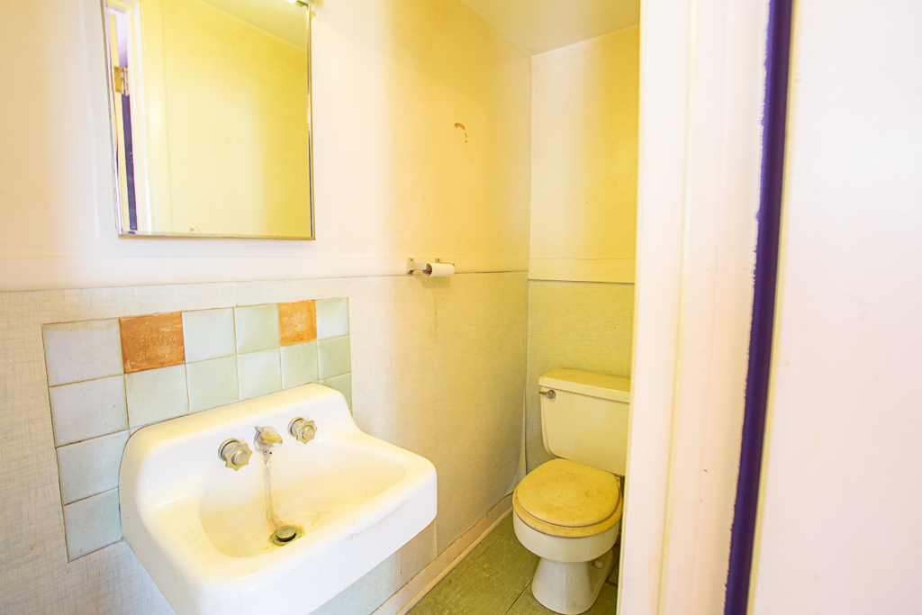 618 Maple Street Property Photo 10