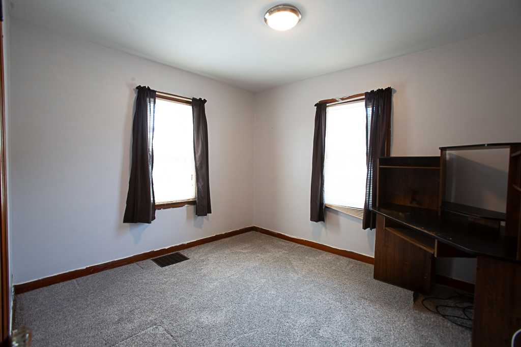 618 Maple Street Property Photo 11