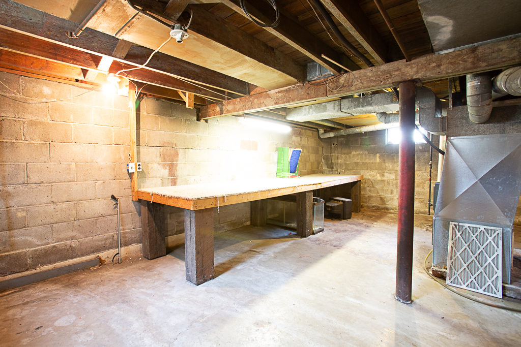 618 Maple Street Property Photo 18