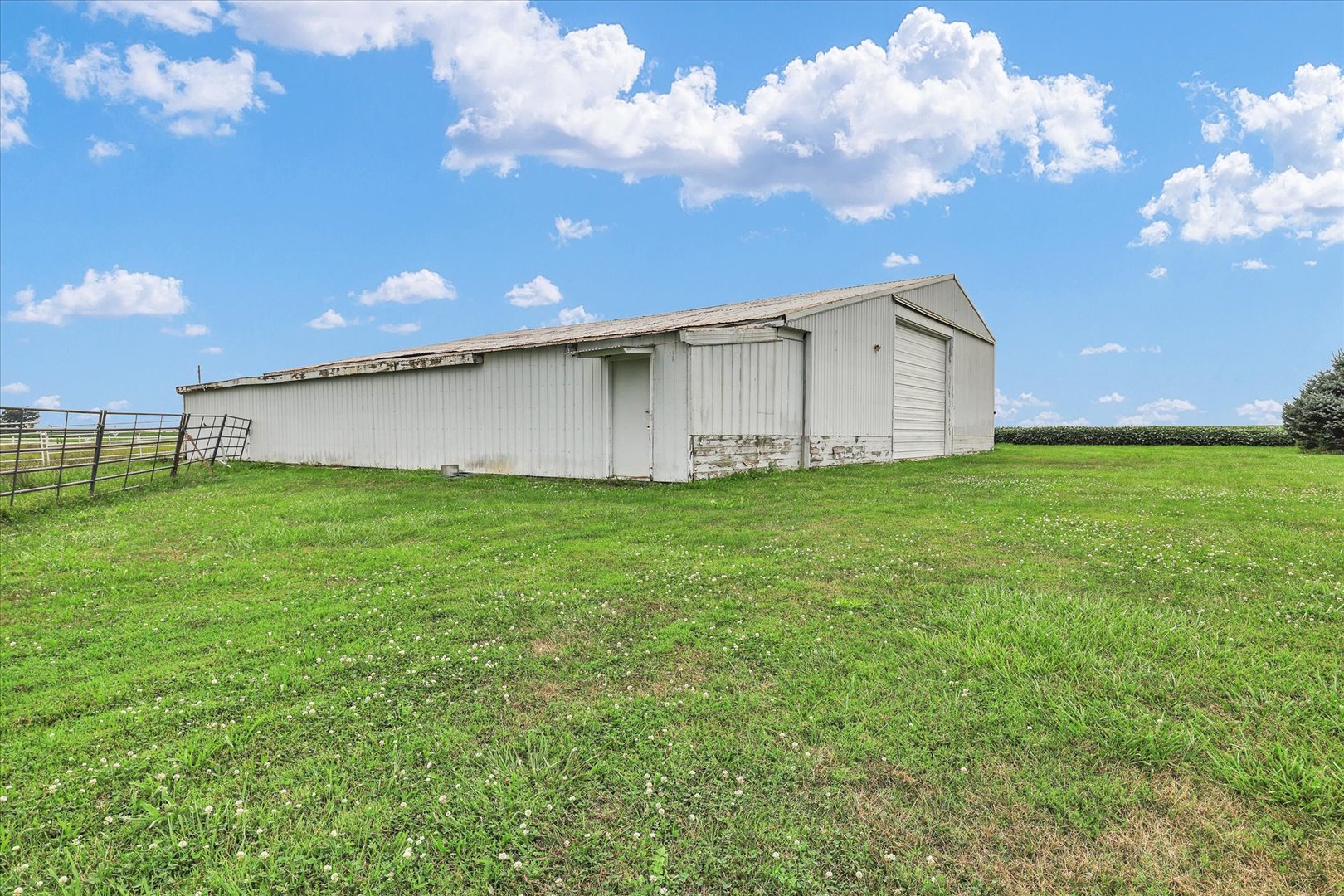 425 County Road 1575 Property Photo 40