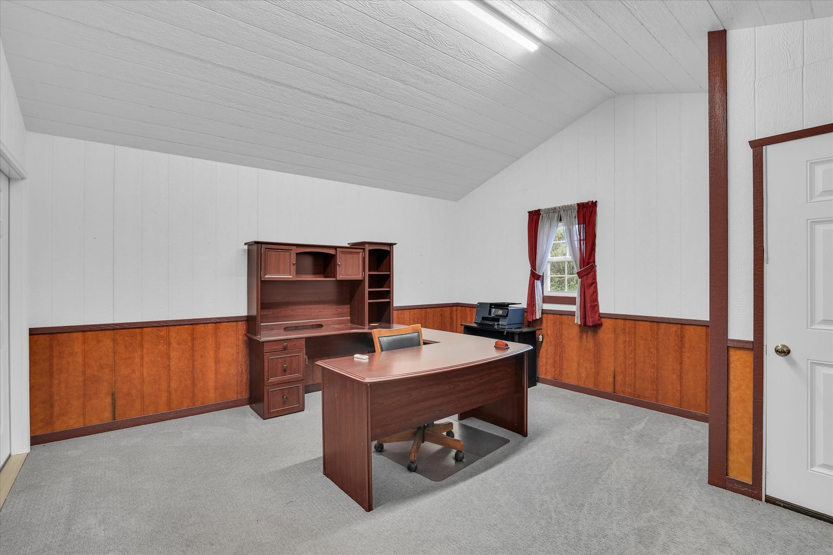 425 County Road 1575 Property Photo 46