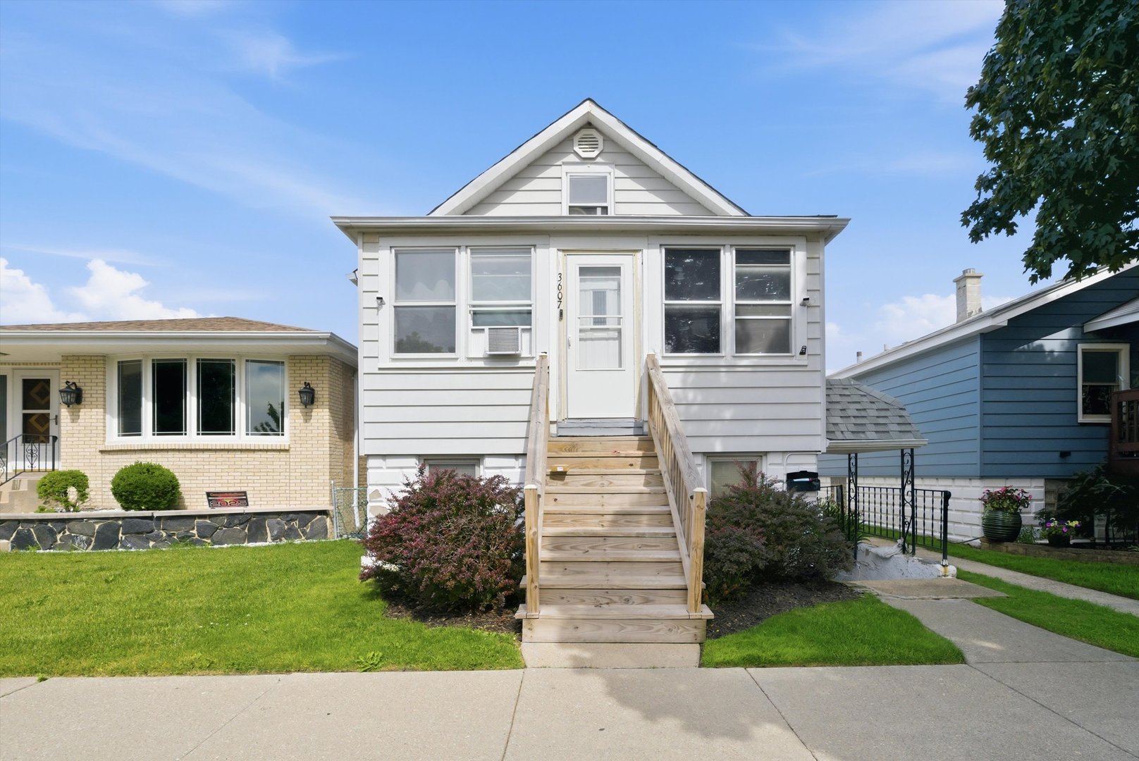 3607 S 55th Court Property Photo 1