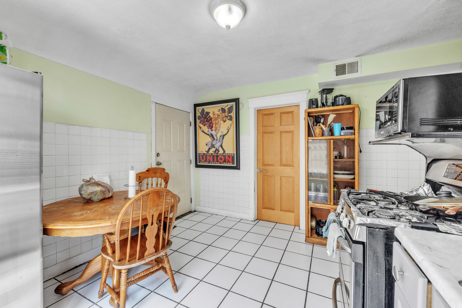 3031 S Central Park Avenue Property Photo 13