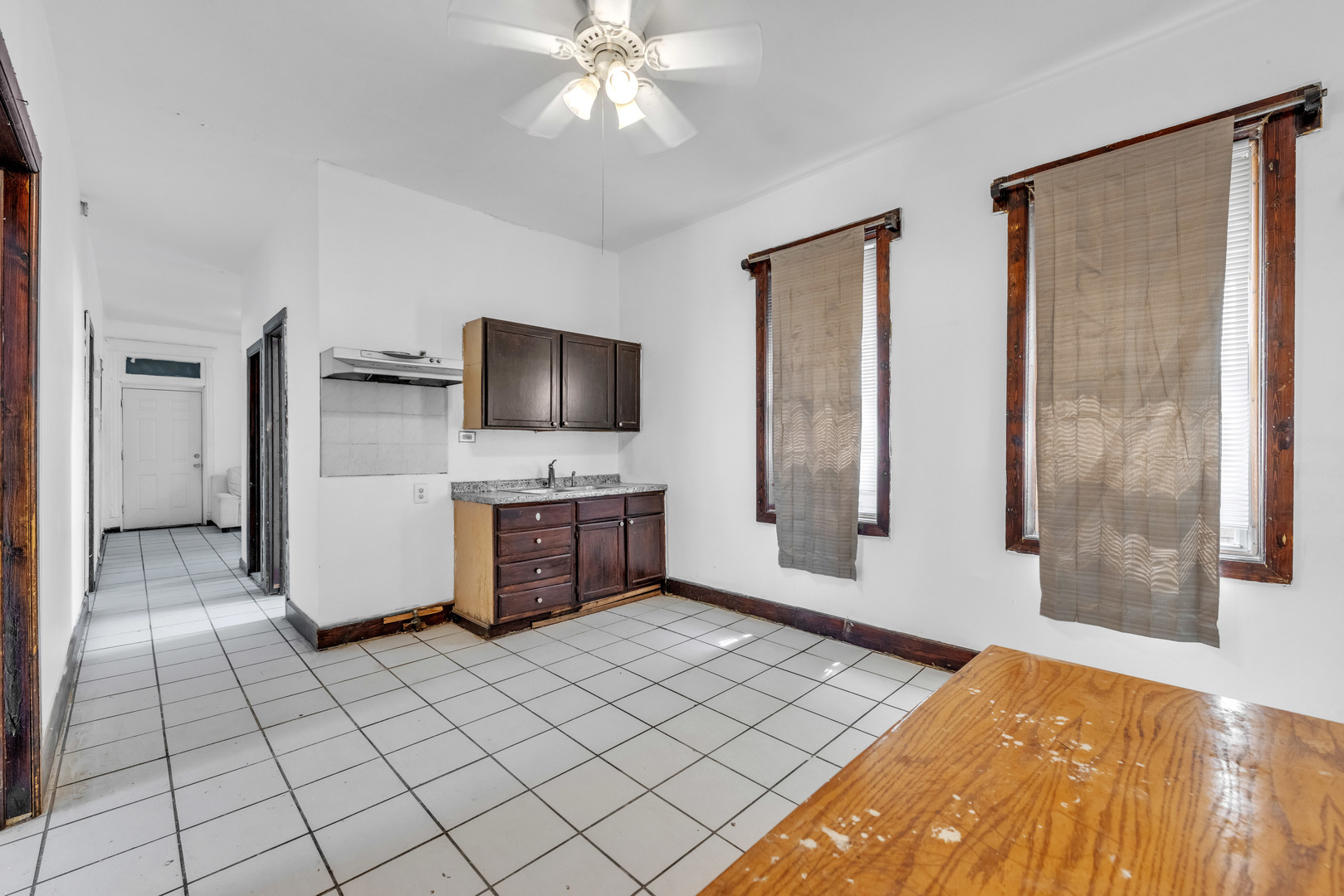 3031 S Central Park Avenue Property Photo 22