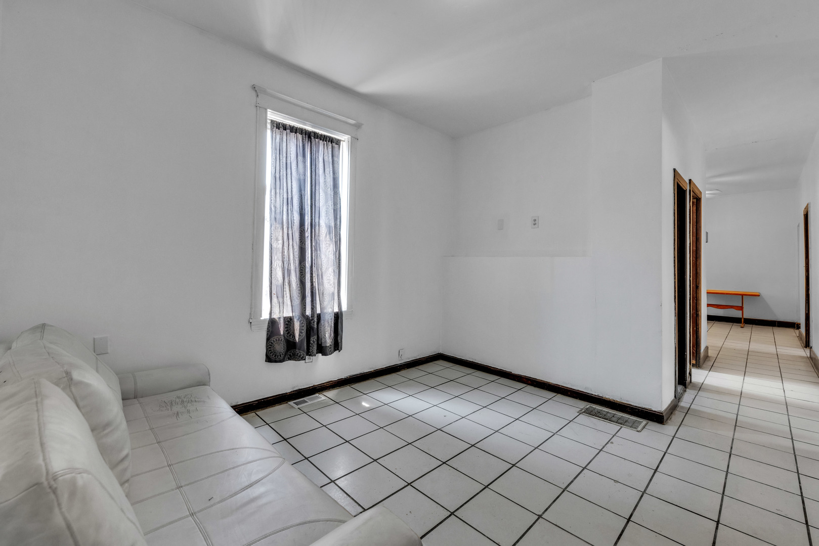 3031 S Central Park Avenue Property Photo 26