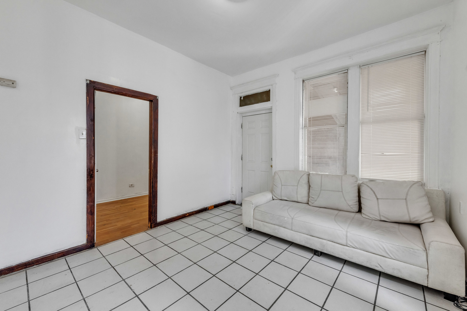 3031 S Central Park Avenue Property Photo 27