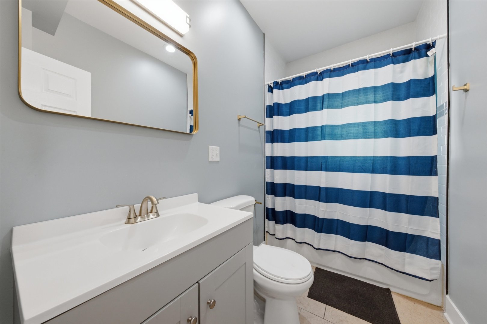 12206 S Union Avenue Property Photo 11
