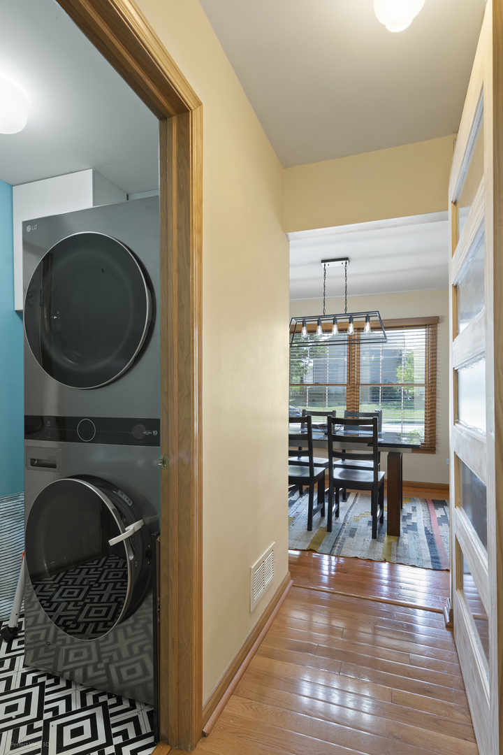 1360 Knottingham Drive Property Photo 12