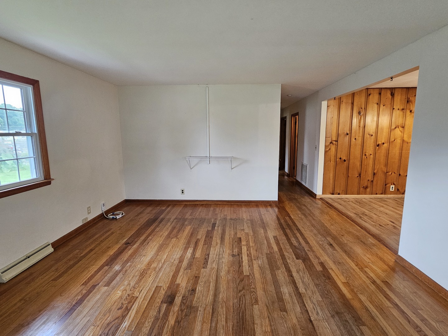 210 Dorris Drive Property Photo 3