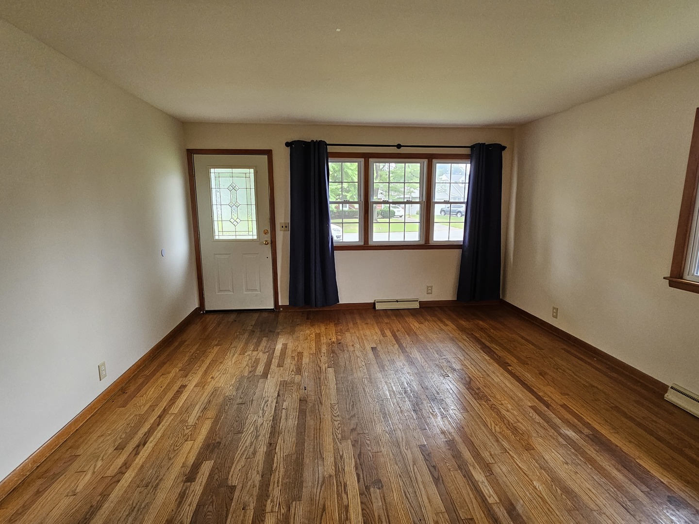 210 Dorris Drive Property Photo 4