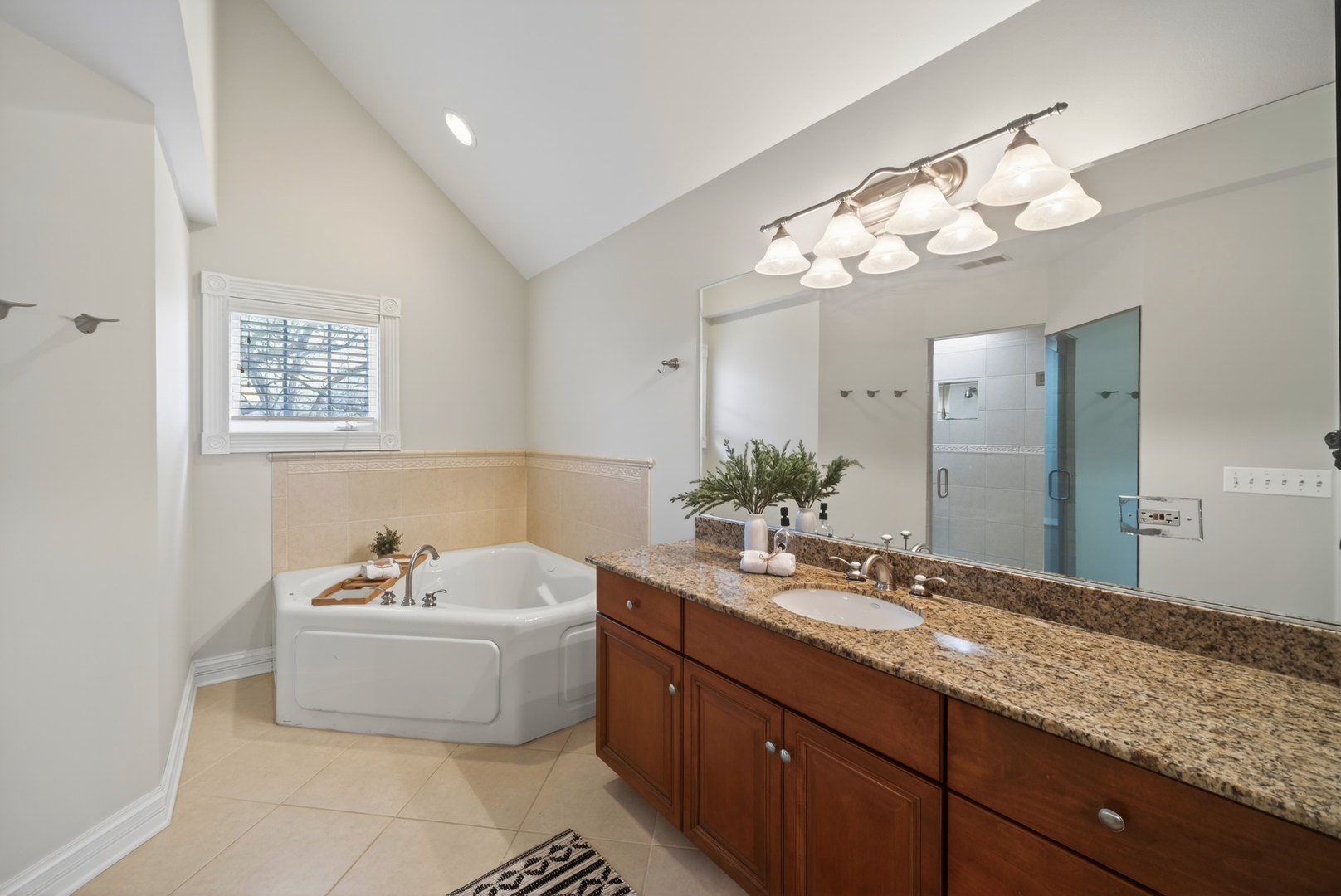70 Forest Avenue Property Photo 49
