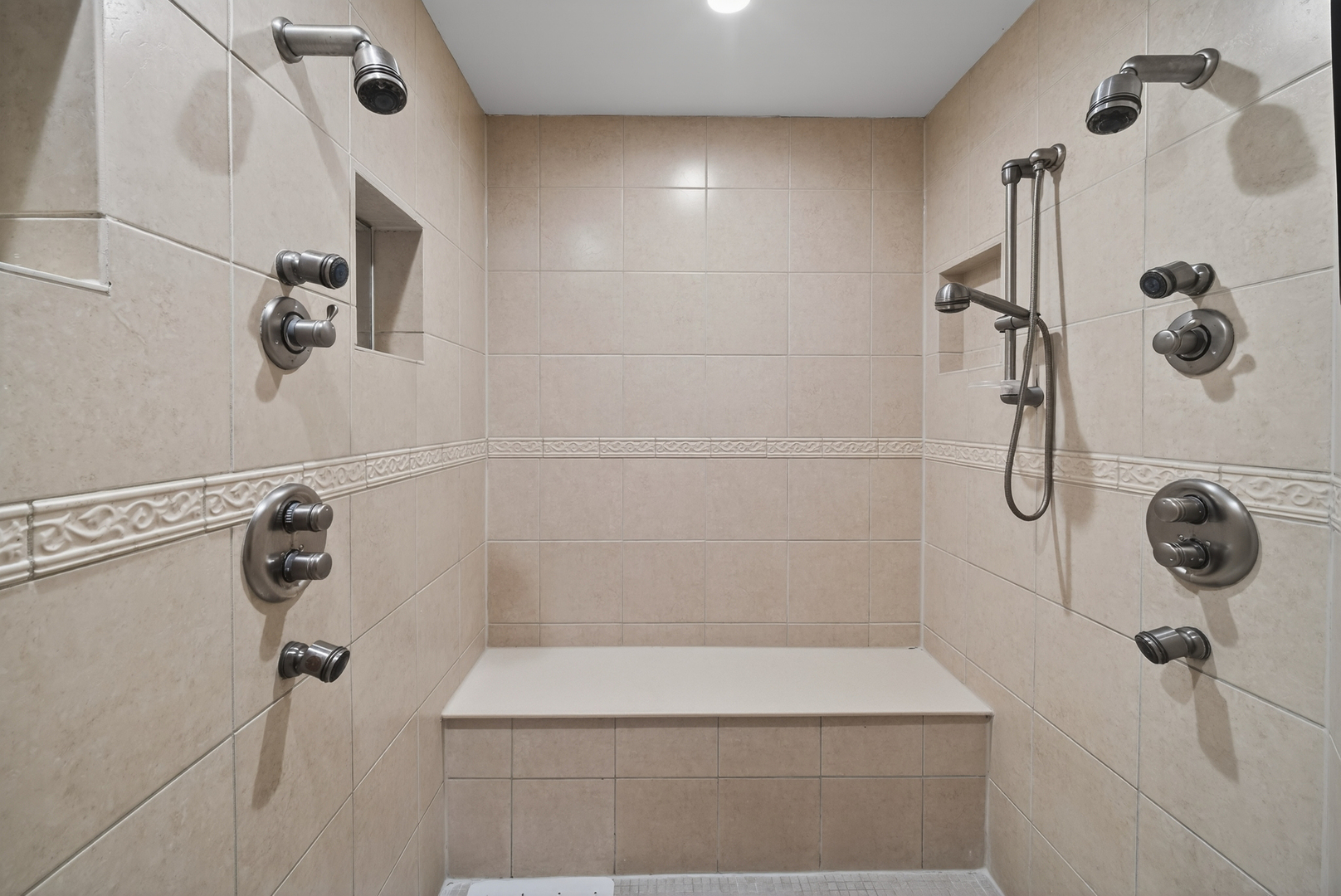 70 Forest Avenue Property Photo 51