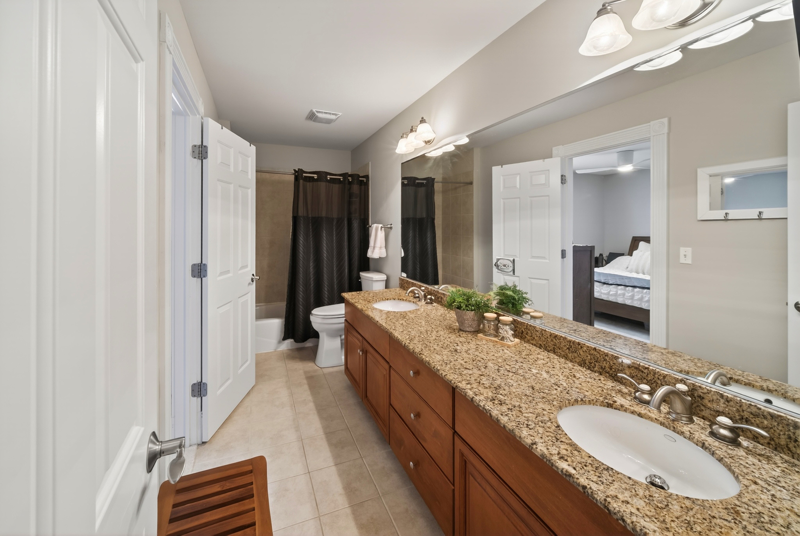 70 Forest Avenue Property Photo 69