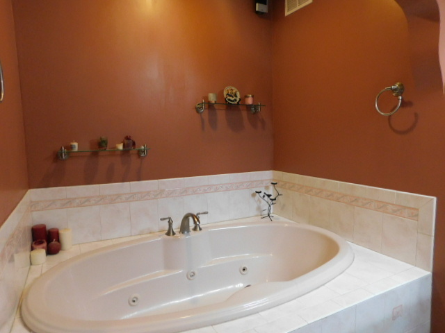 12710382 Property Photo 19