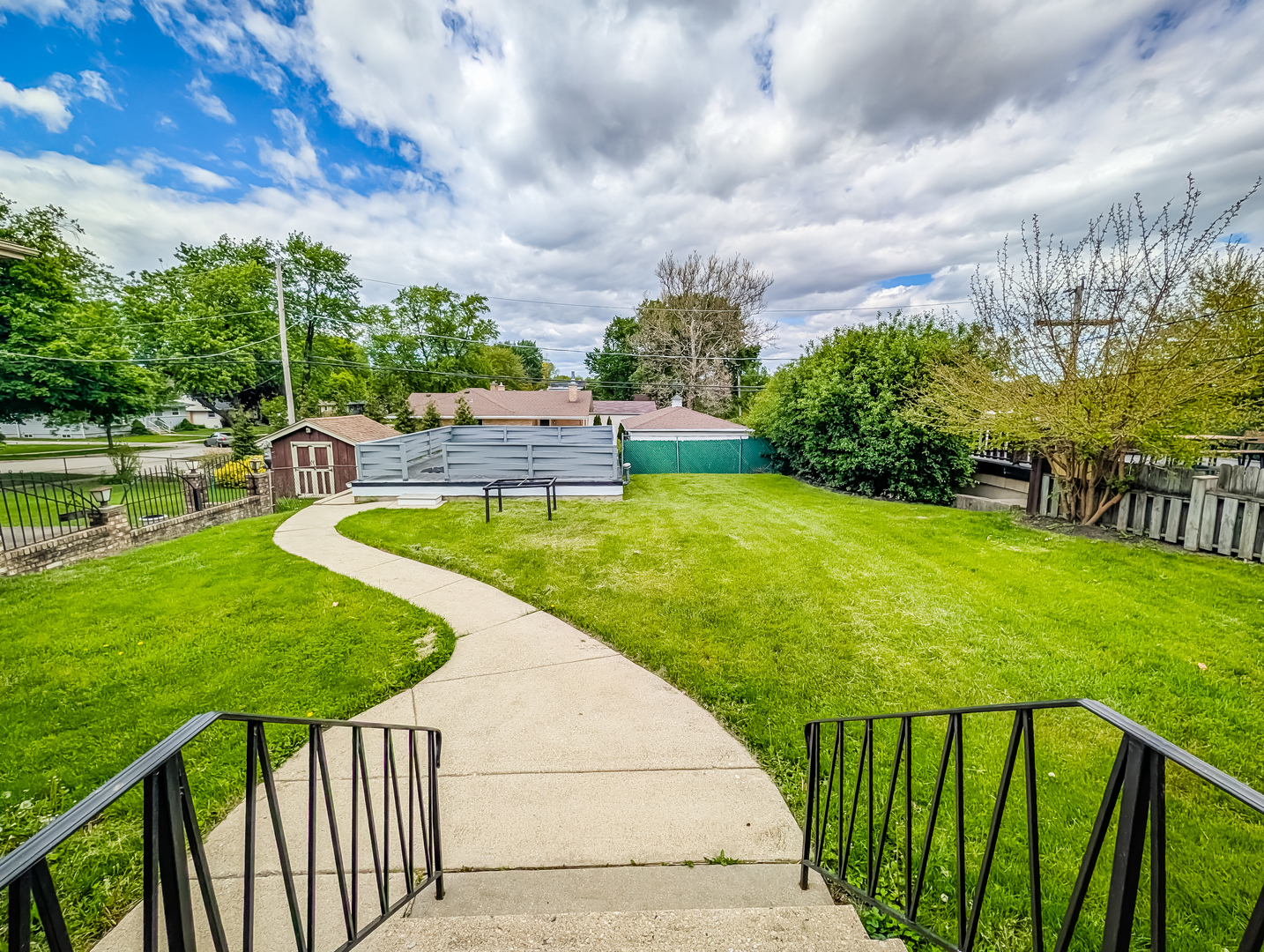 1005 E Irving Park Road Property Photo 47