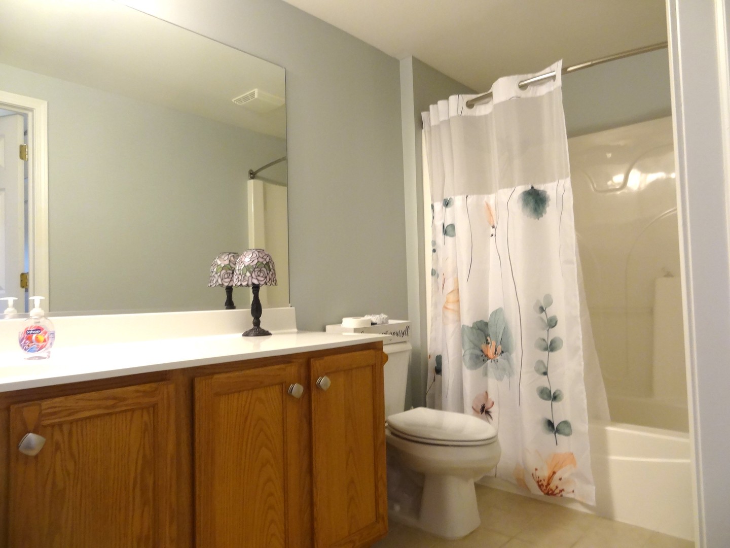 0s099 Lee Court 101 Property Photo 11