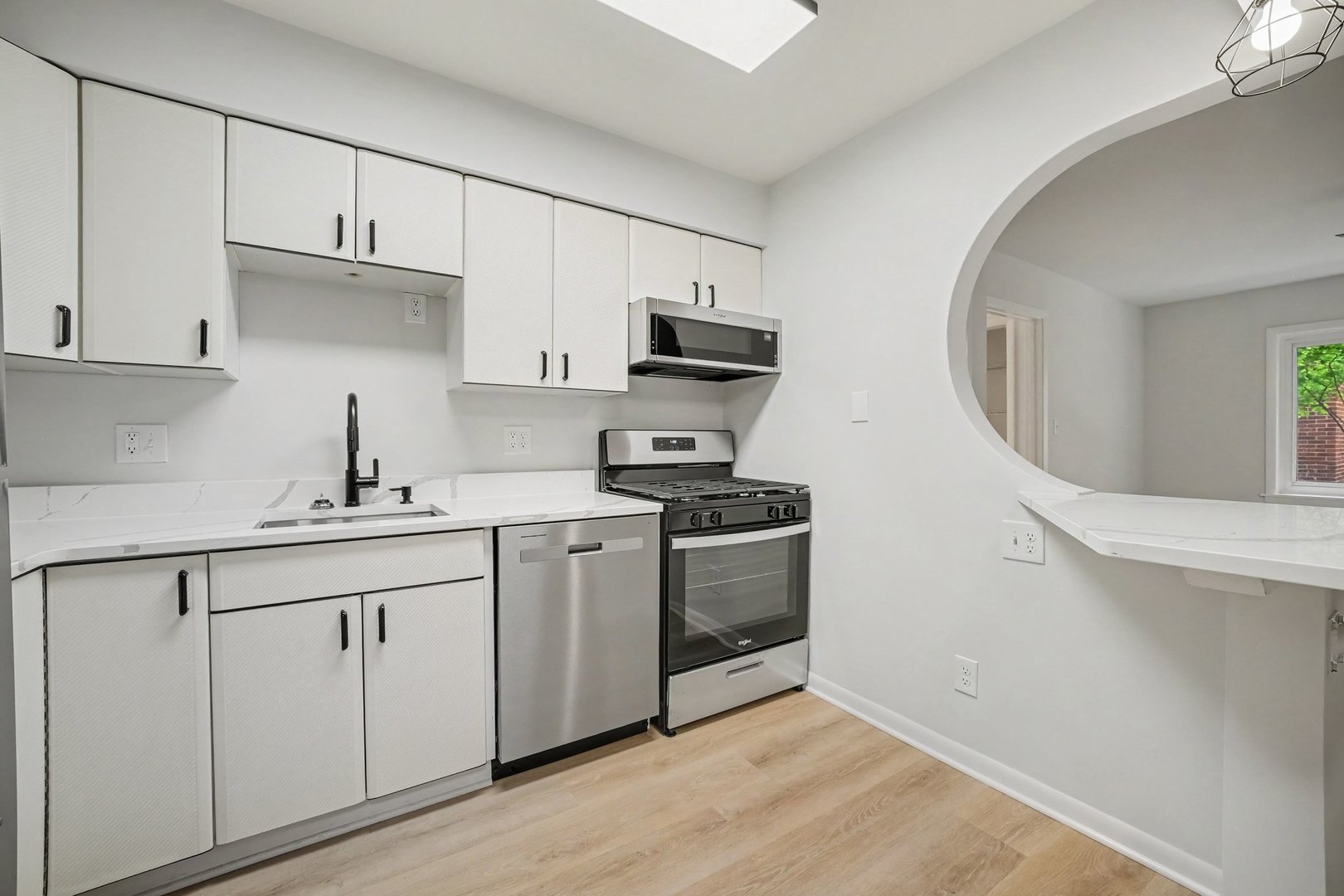 800 Washington Boulevard 100 Property Photo 8