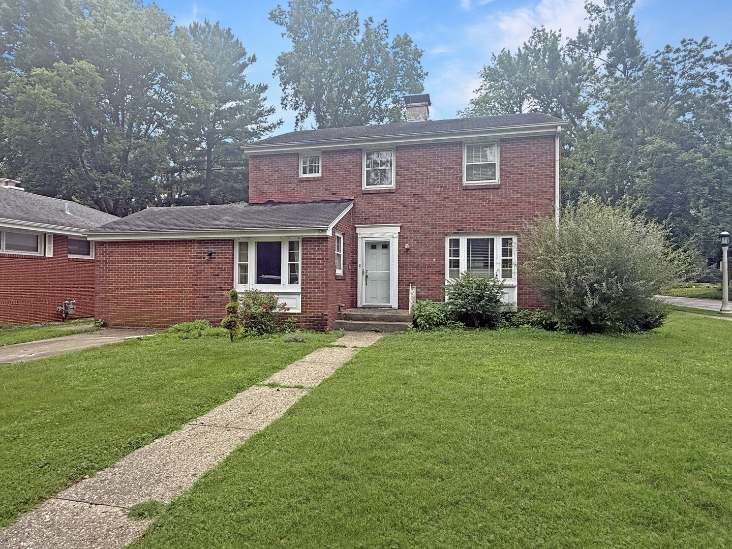 117 W Delaware Avenue Property Photo 1