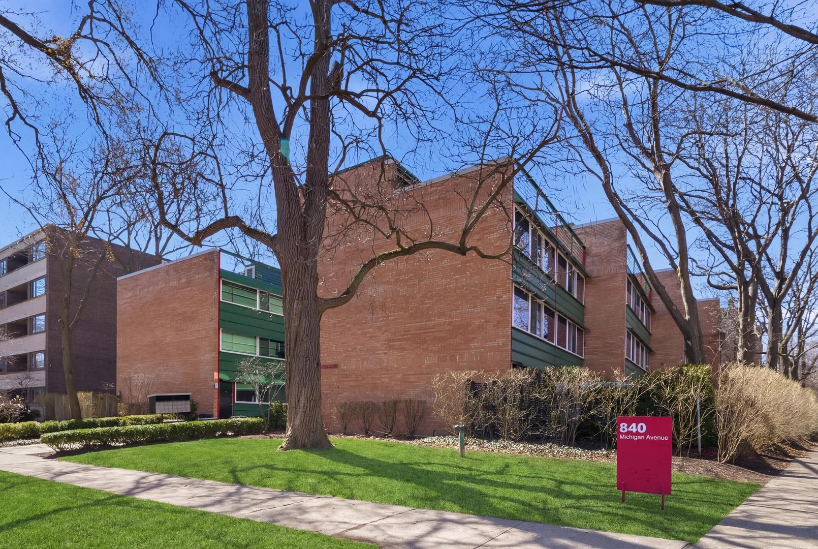 840 Michigan Avenue 10 Property Photo 1