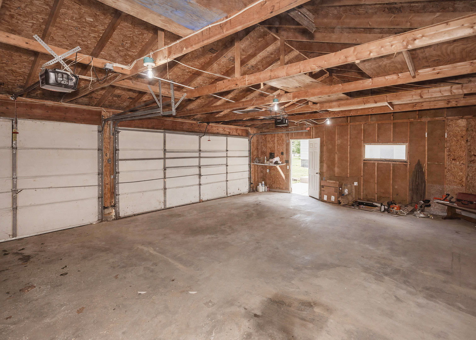 617 Douglas Court Property Photo 37