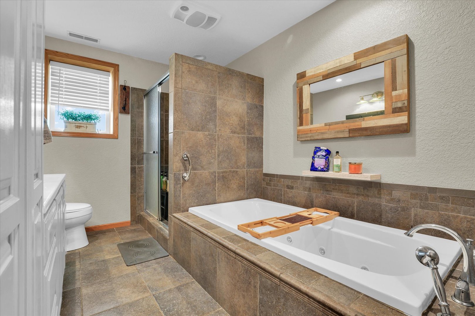 22518 State Highway 133 Property Photo 6