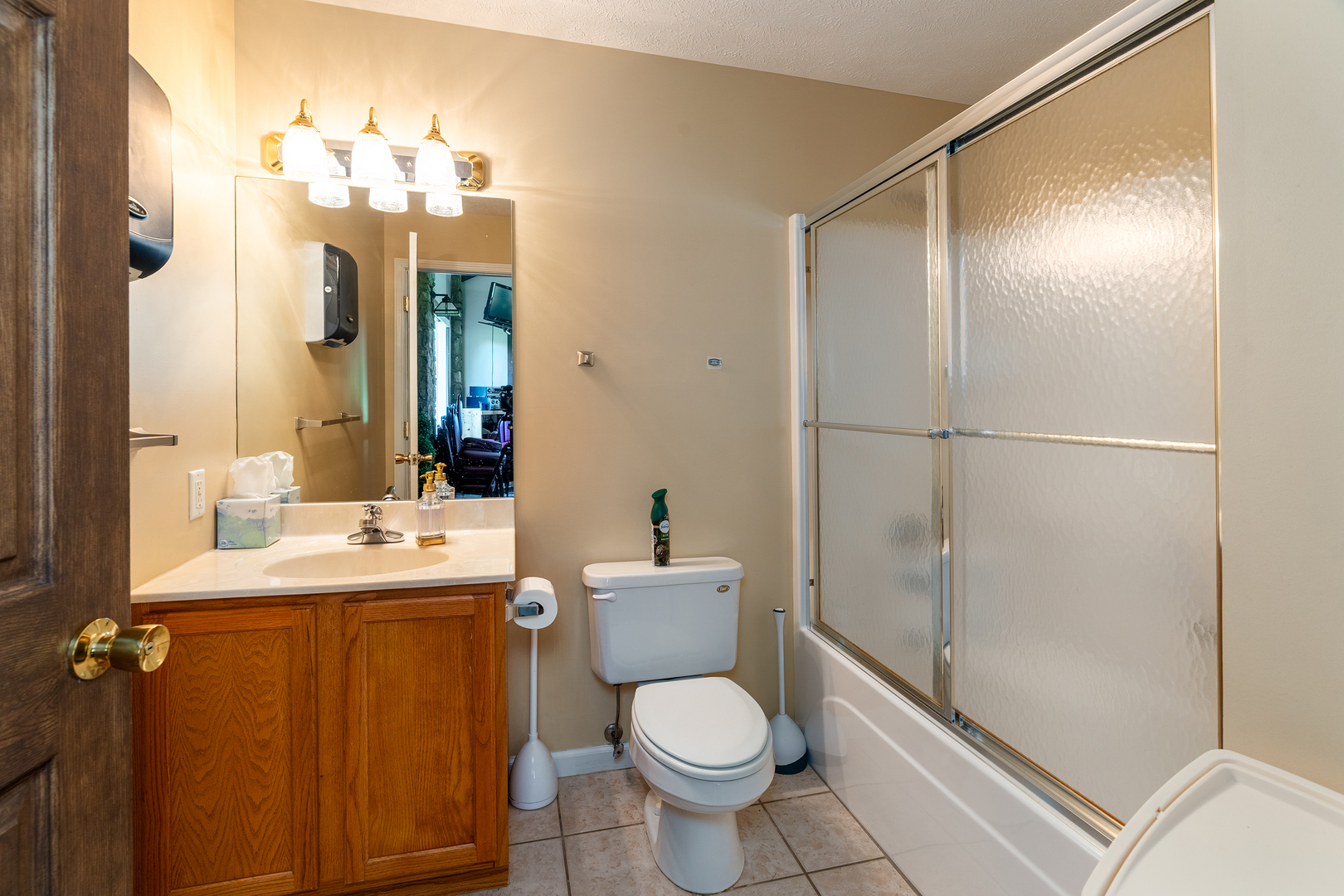 208 Silver Bullet Drive Property Photo 18