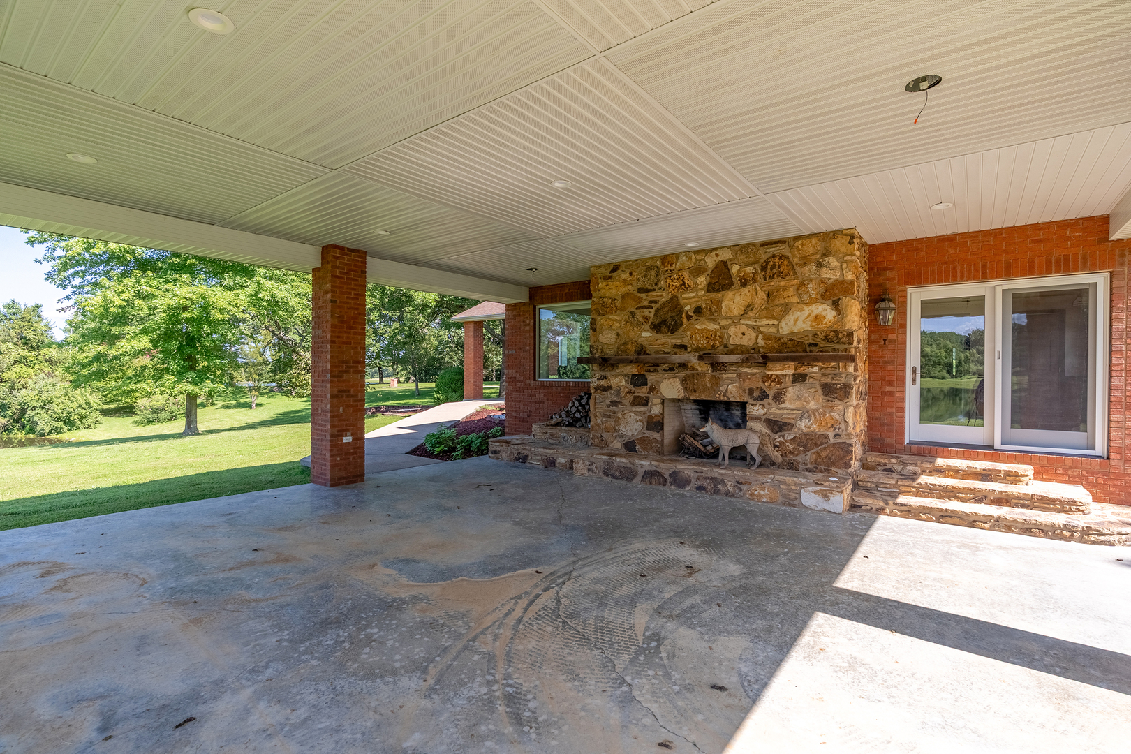 208 Silver Bullet Drive Property Photo 31