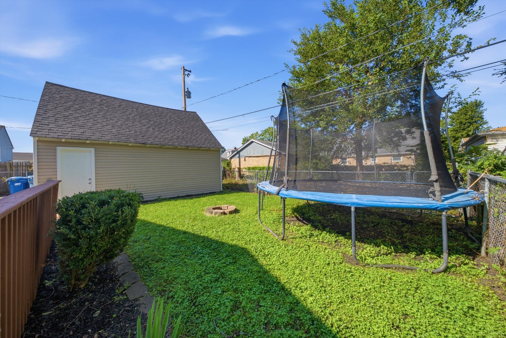 14538 Hamlin Avenue Property Photo 32