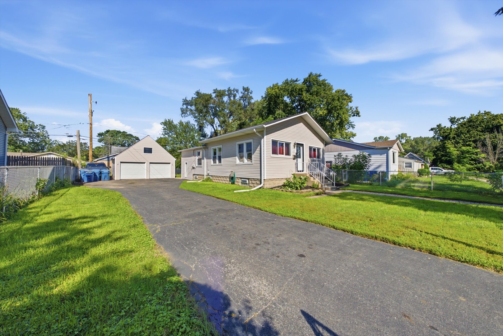 14538 Hamlin Avenue Property Photo 33