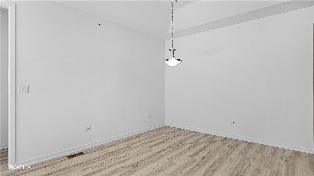 3997 Shoeger Drive Property Photo 12