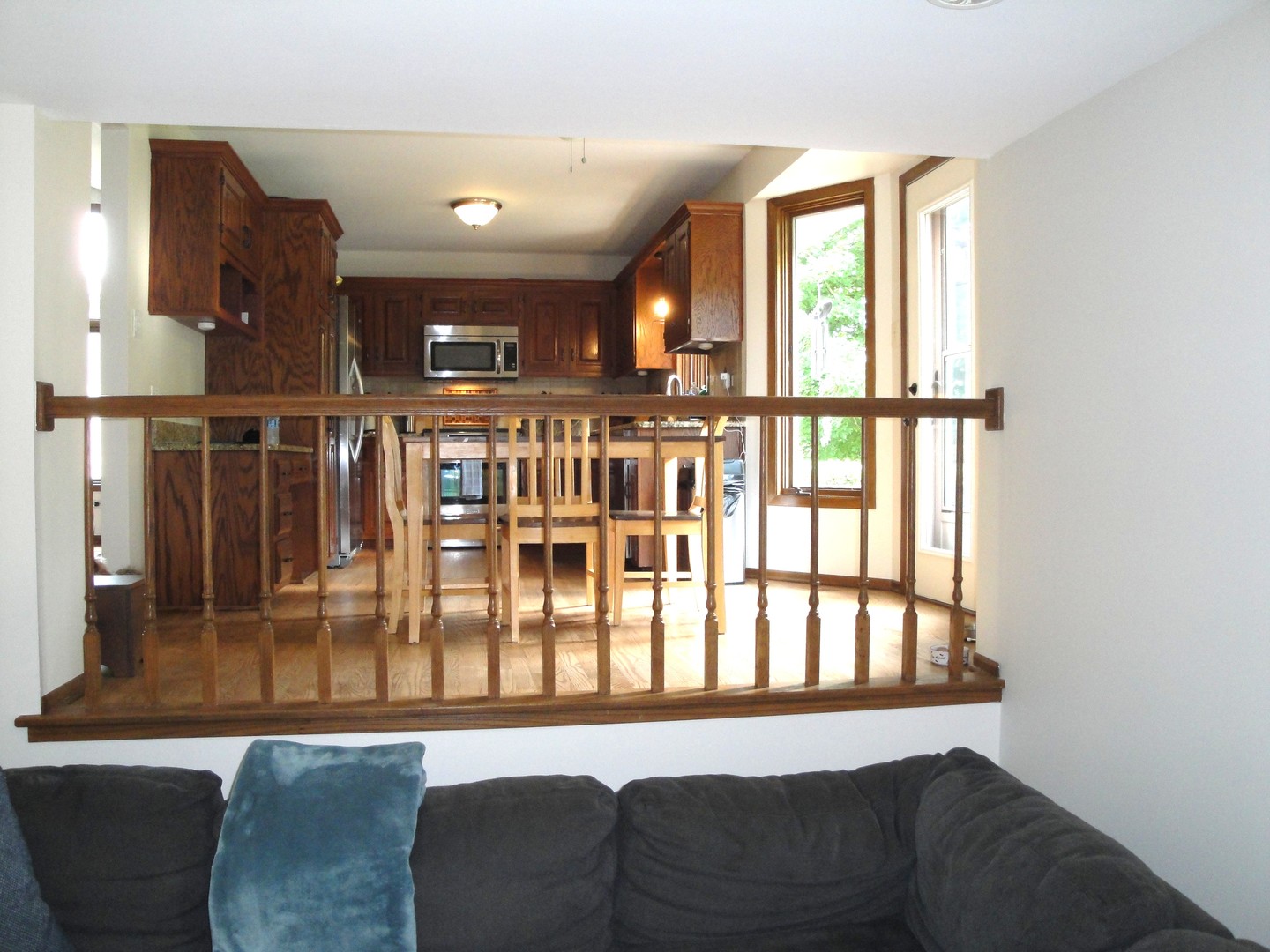 18916 Creekview Lane Property Photo 8