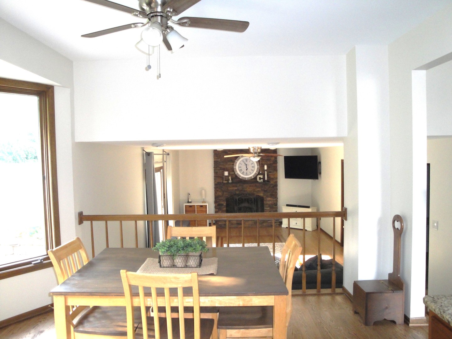 18916 Creekview Lane Property Photo 12