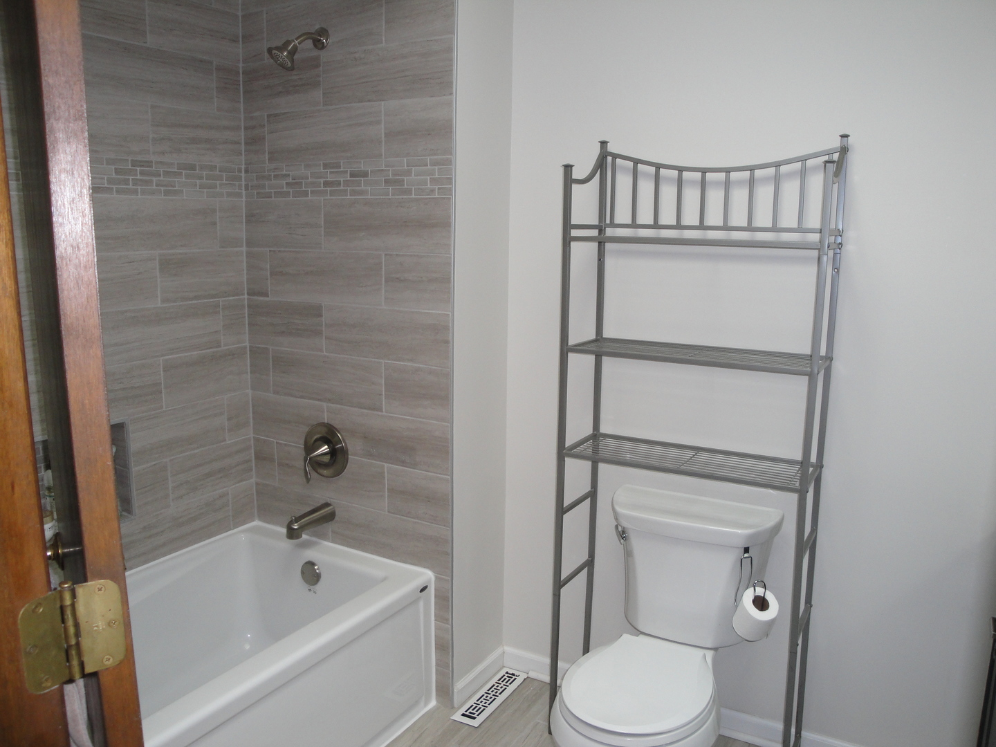 18916 Creekview Lane Property Photo 21