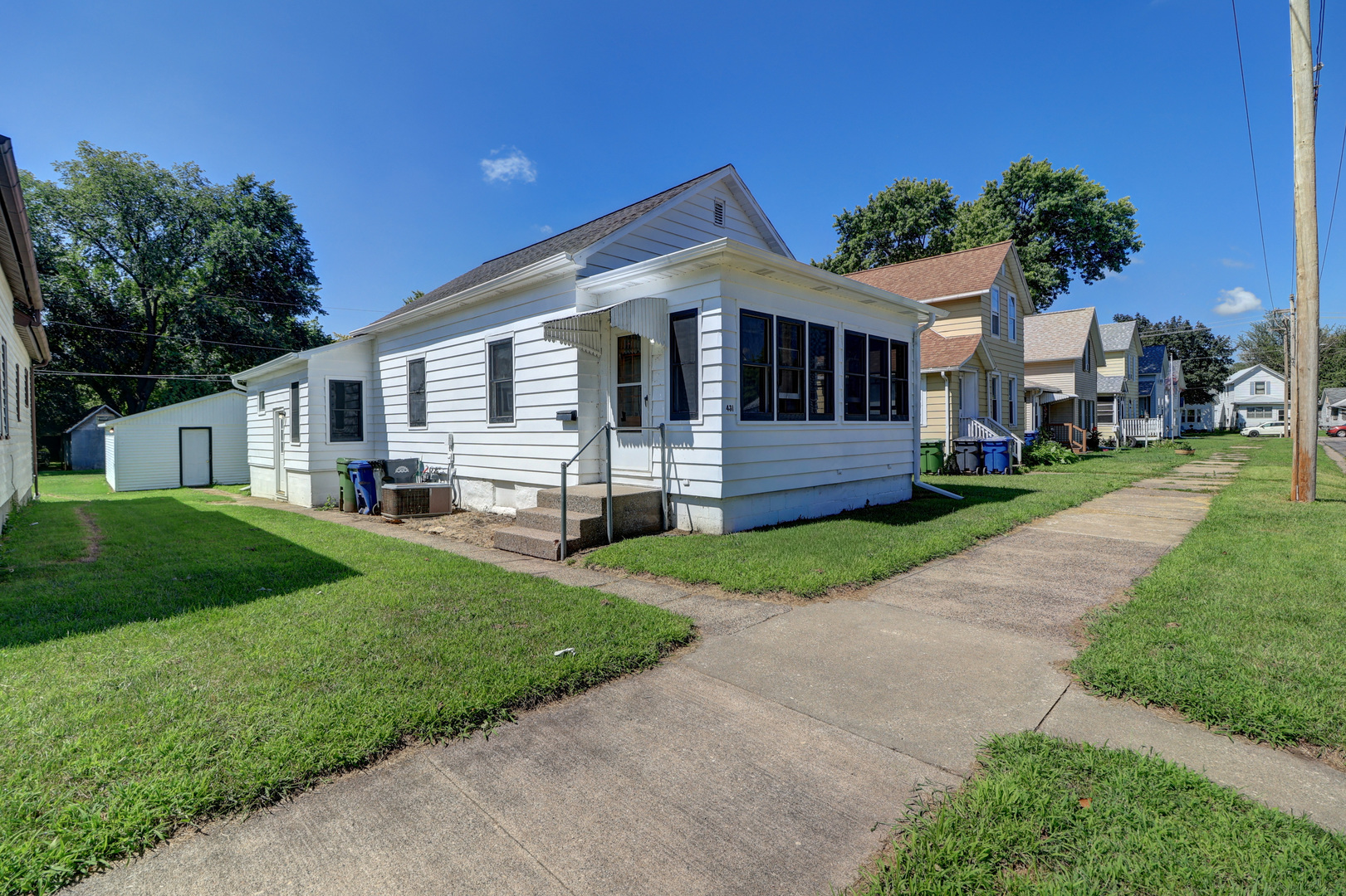 431 2nd Avenue Property Photo 2