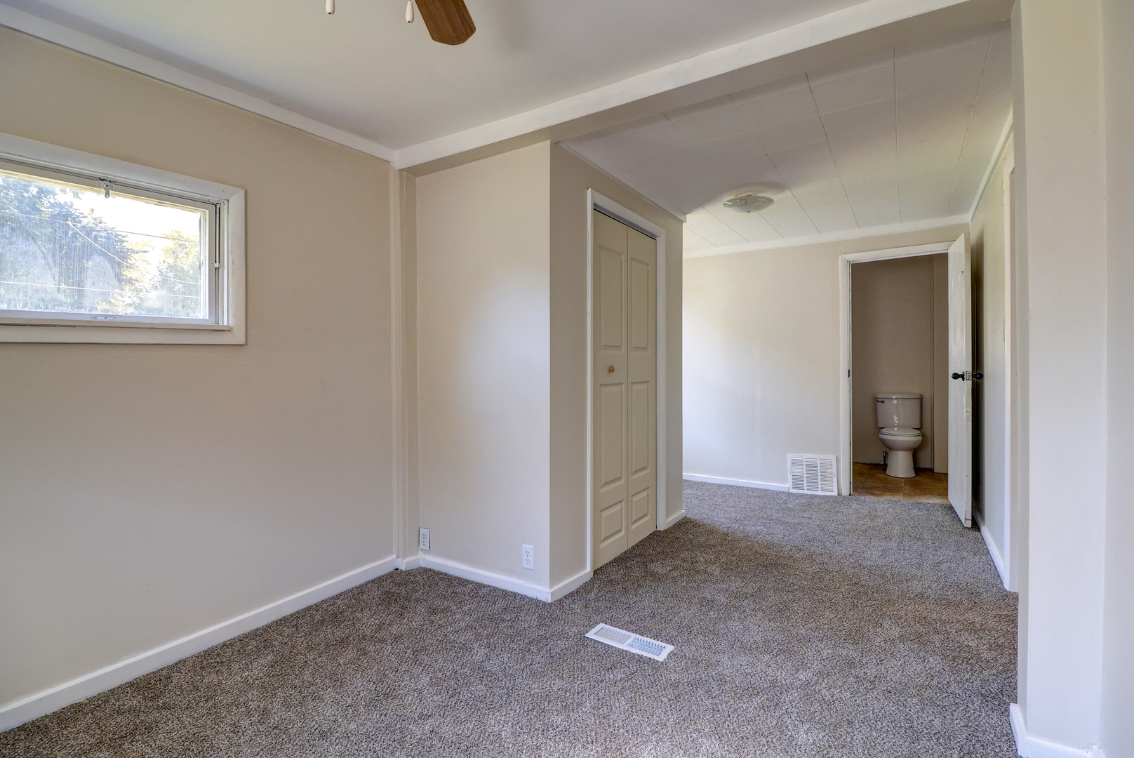 431 2nd Avenue Property Photo 8