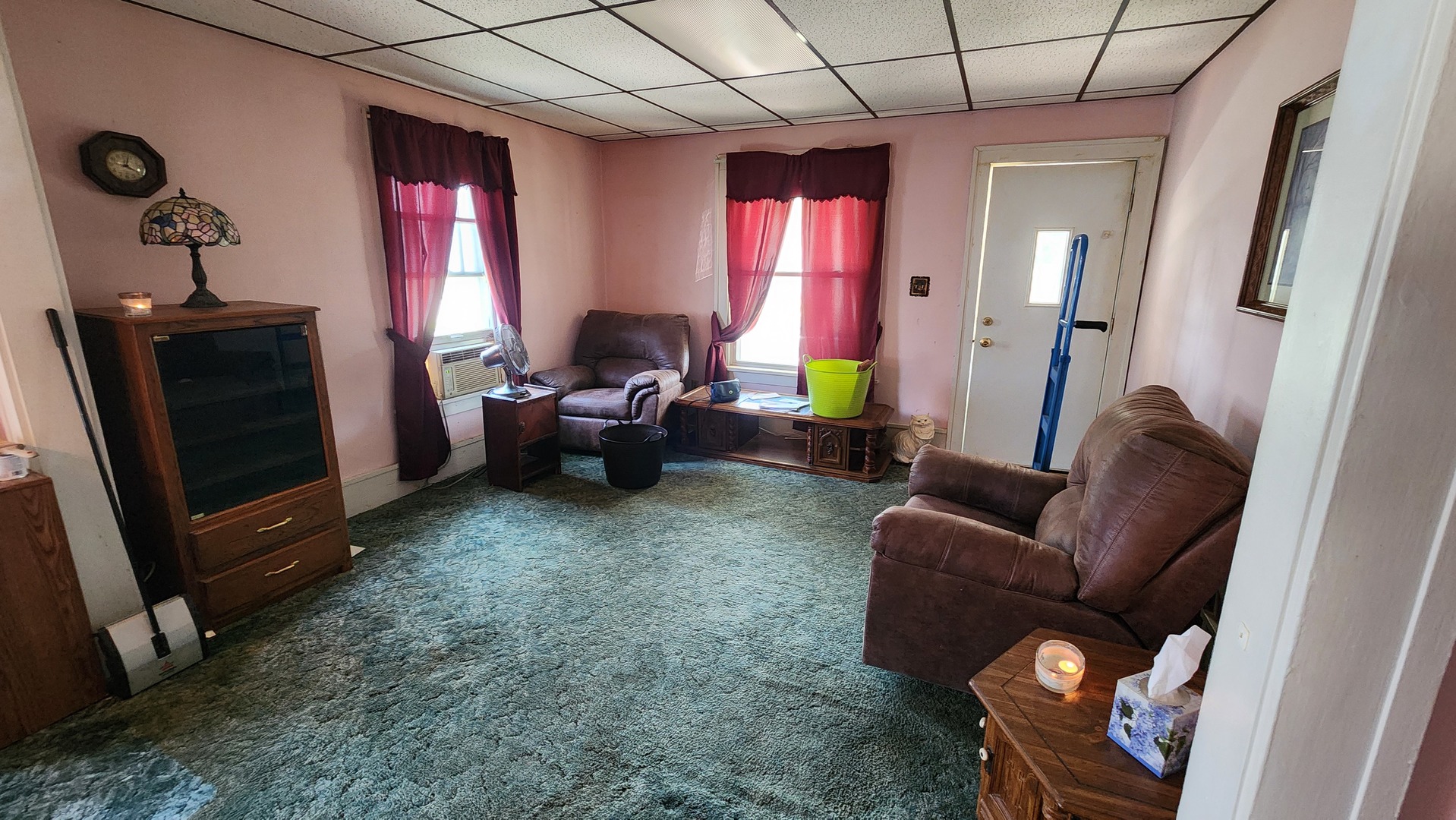 1543 26th Street Property Photo 2