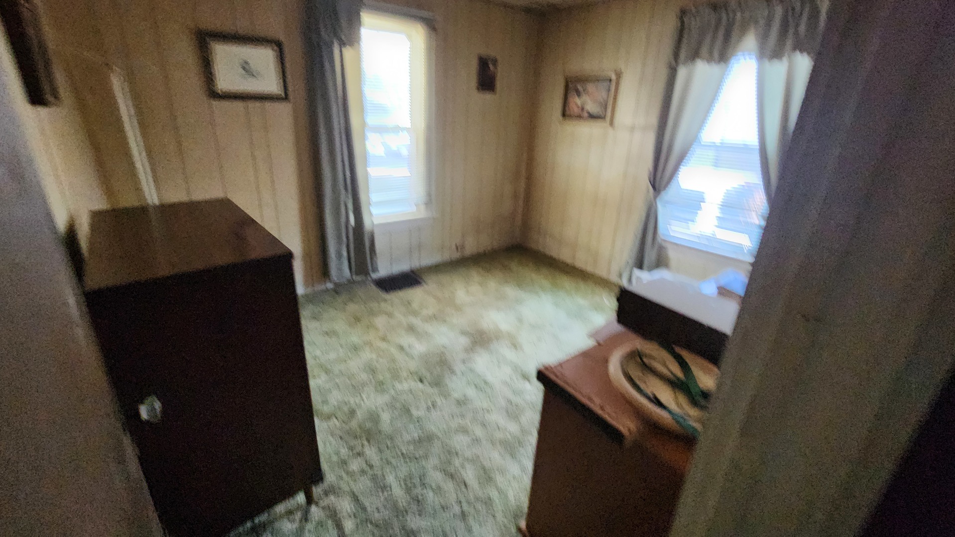 1543 26th Street Property Photo 6