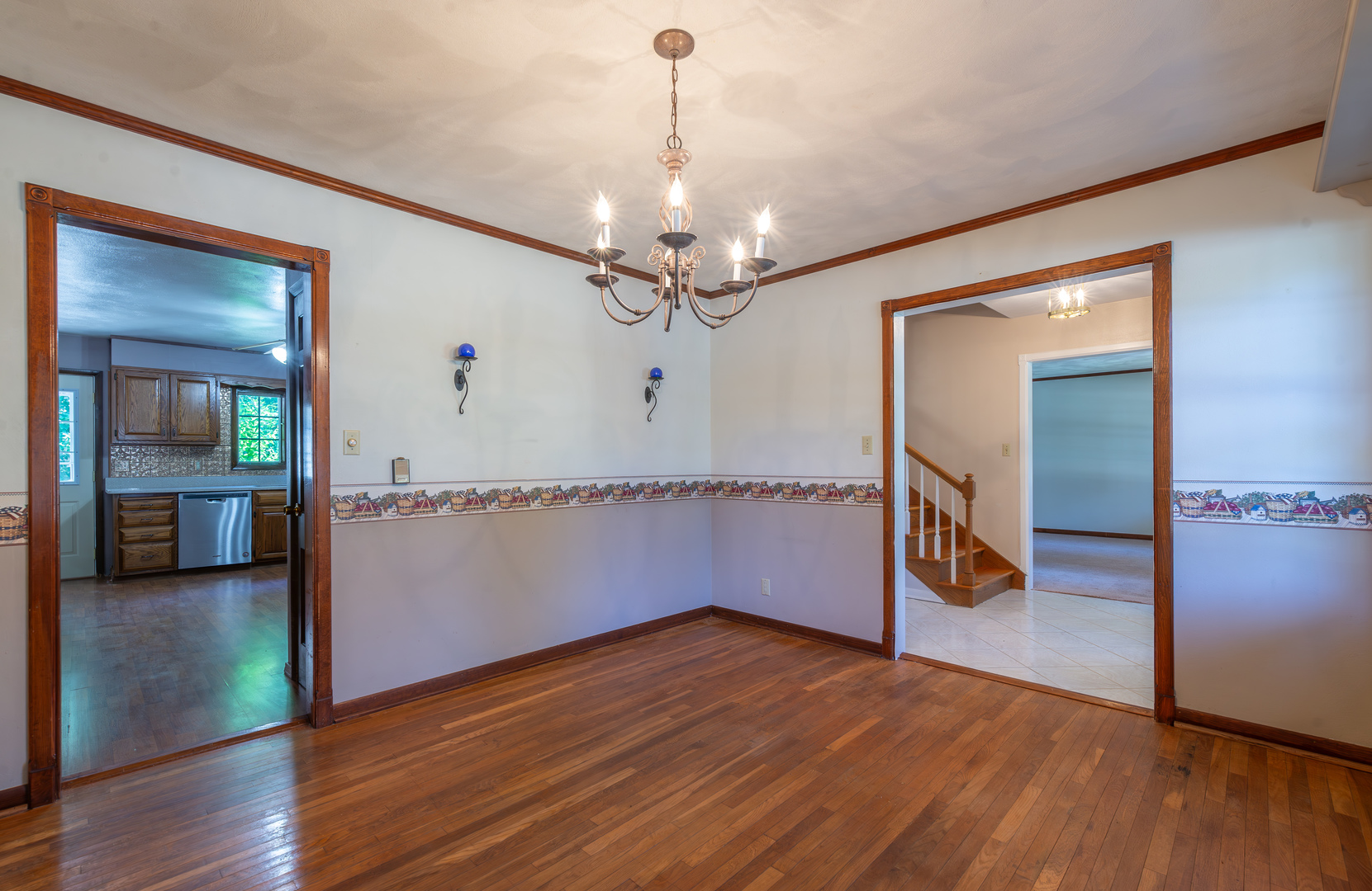 23 Elizabeth Circle Property Photo 7