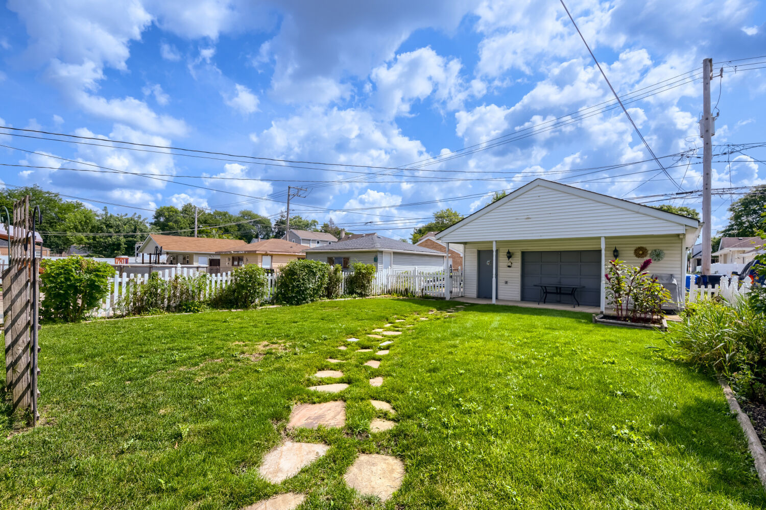 10831 S Kedzie Avenue Property Photo 11
