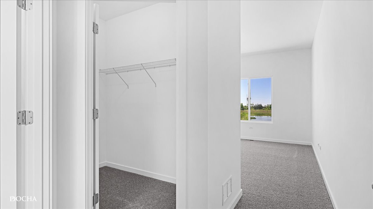3999 Shoeger Drive Property Photo 15